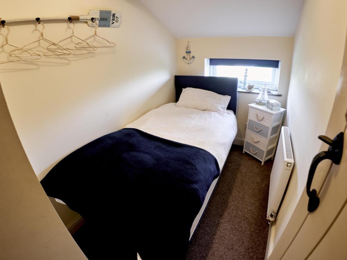 Tower View Villa Blackburn  Bagian luar foto
